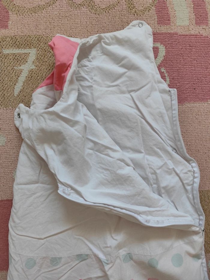 Gigoteuse rose et blanche mi-saison - photo numéro 2