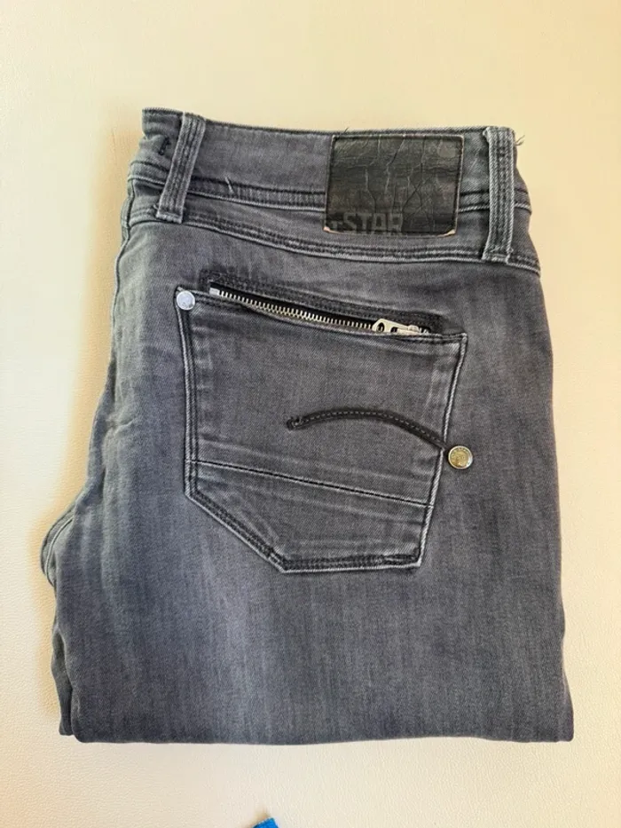 Jean G-star - photo numéro 7