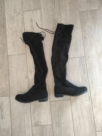 Chaussures cuissardes noires pointure 38