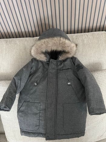 Manteau Lulu castagnette 24 mois neuf capuche fourrure 