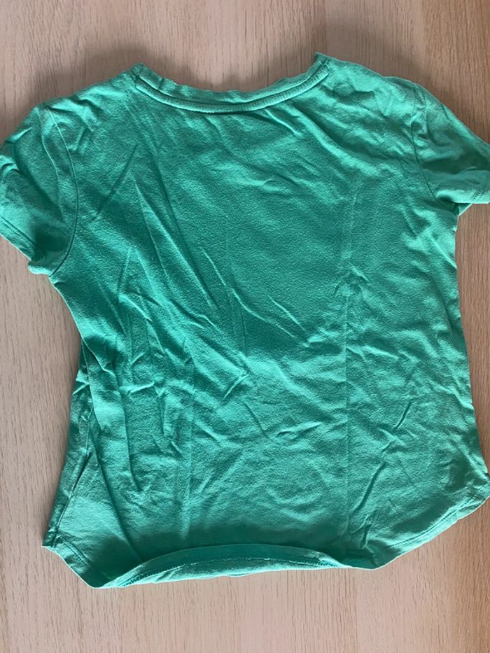 T-shirt vert gap fille 8 ans terre planète paix symbole holographique - photo numéro 6