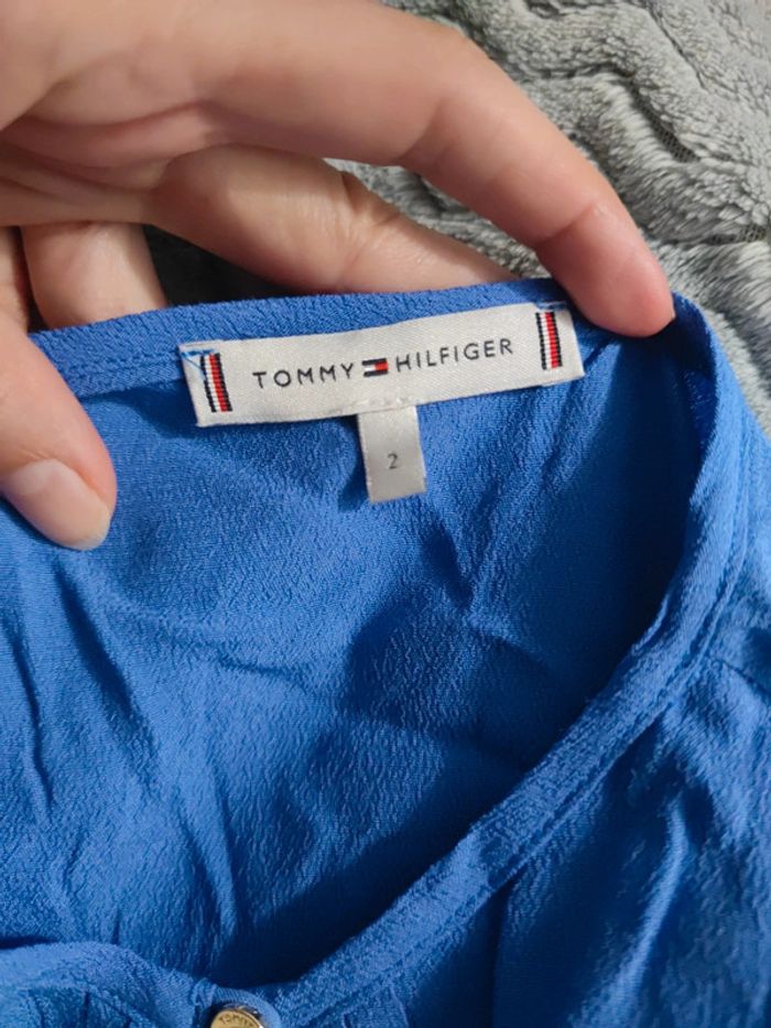 Top Tommy Hilfiger taille 2 - photo numéro 3