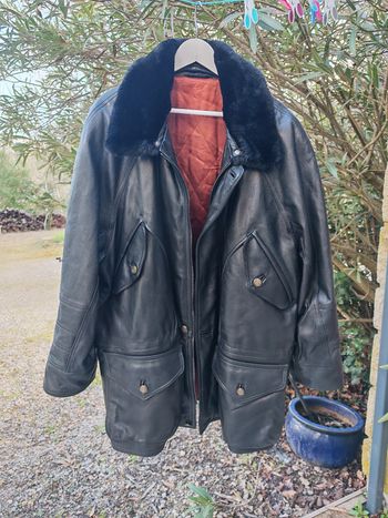 Blouson en cuir véritable aviateur 