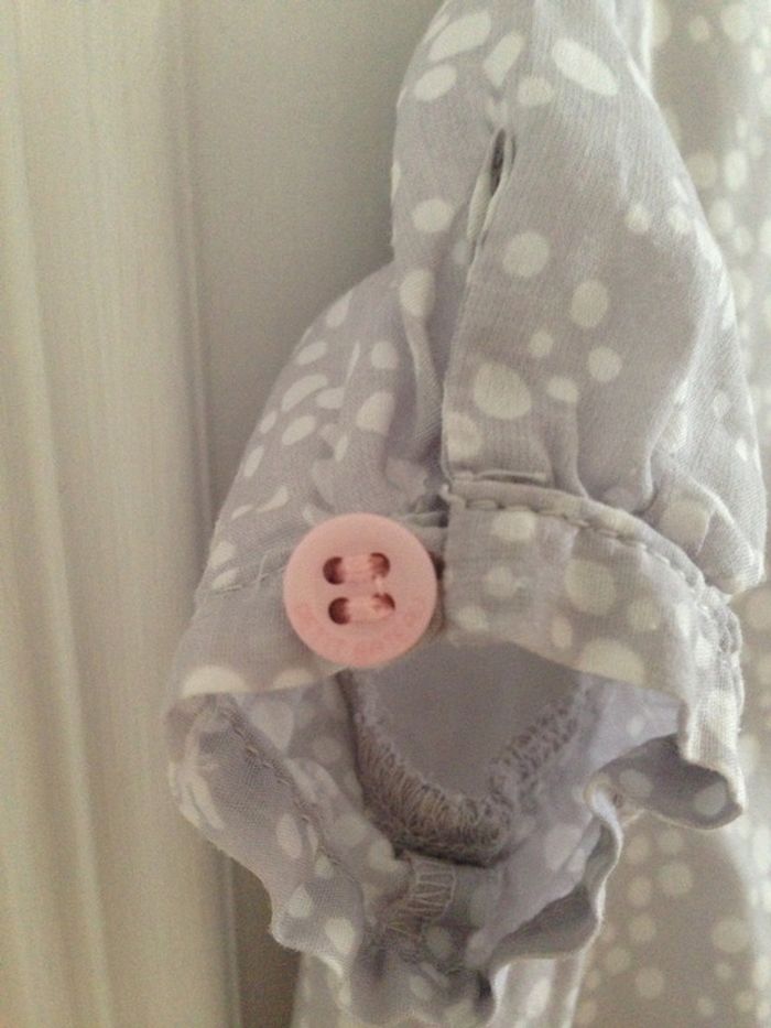 Robe à petites manches ballon - photo numéro 4