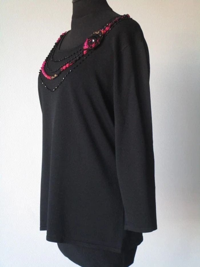 Pull noir Un Jour Ailleurs 44 TBE - photo numéro 5