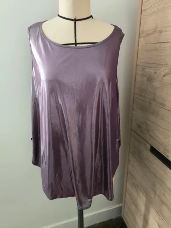 Haut irise mauve