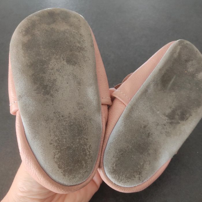 Chaussons en cuir 2/3 ans - photo numéro 3