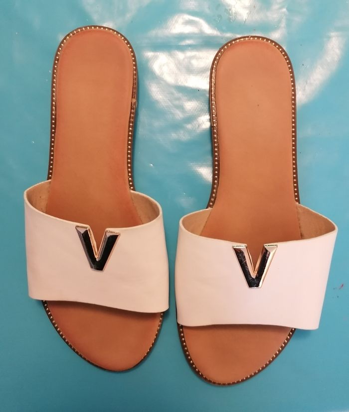 Sandale pointure 38 - photo numéro 2