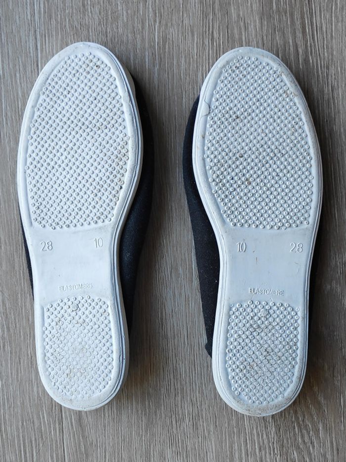 Ballerines gym pointure 28 - photo numéro 3