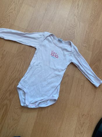 Bodie manches longues petit bateau 18 mois