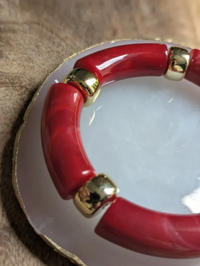 Bracelet élastique en acrylique tendance rouge - photo numéro 4