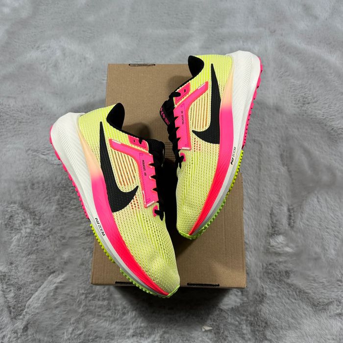 Nike Air Zoom Pegasus 40 PRM « Green Black Volt » pointure 38.5 - photo numéro 2