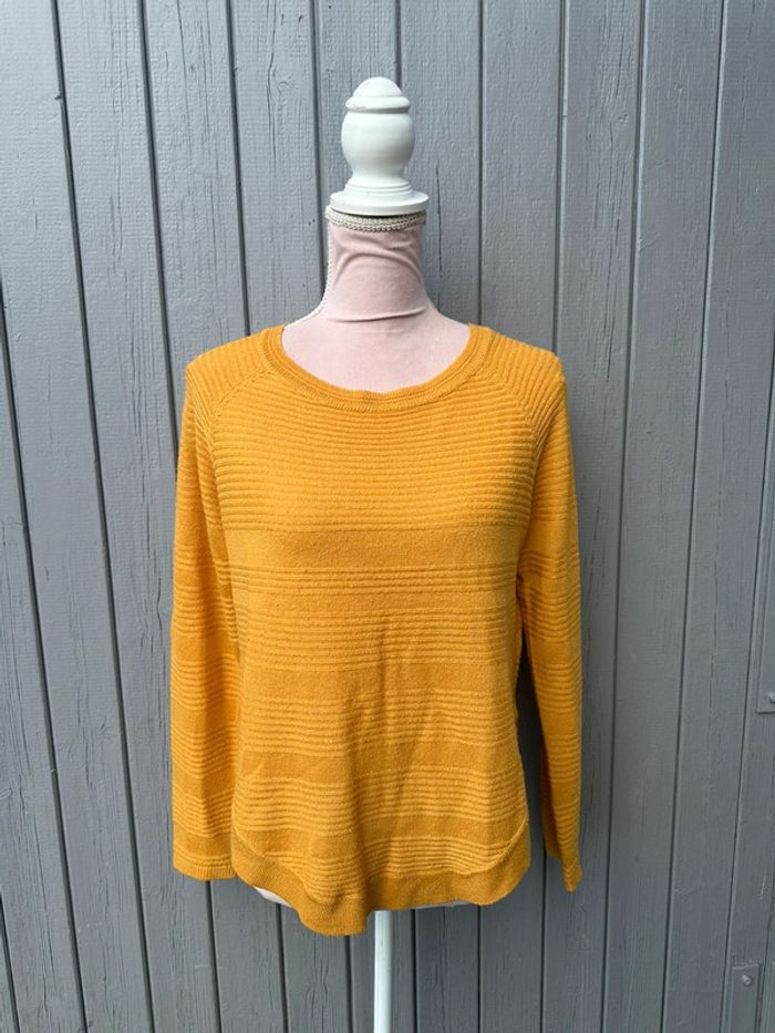 Pull légé manches longues printemps jaune moutarde