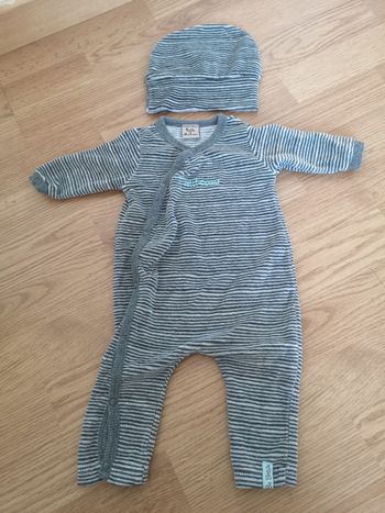 Pyjama et bonnet bébé 3 mois