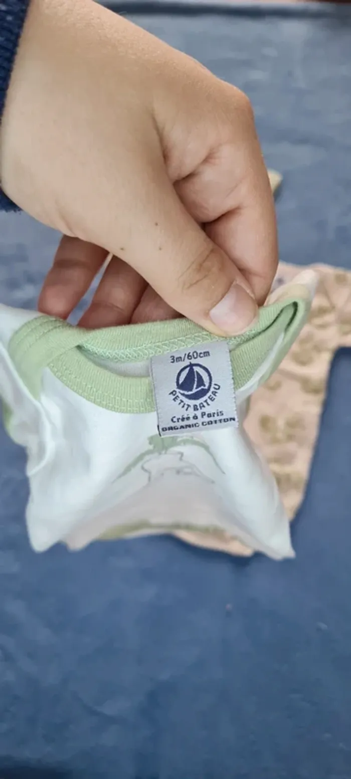 Lot de 3 bodies - Petit Bateau - 3 mois - photo numéro 2