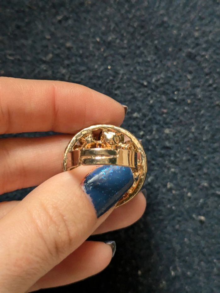 Bague fantaisie a strass - photo numéro 2