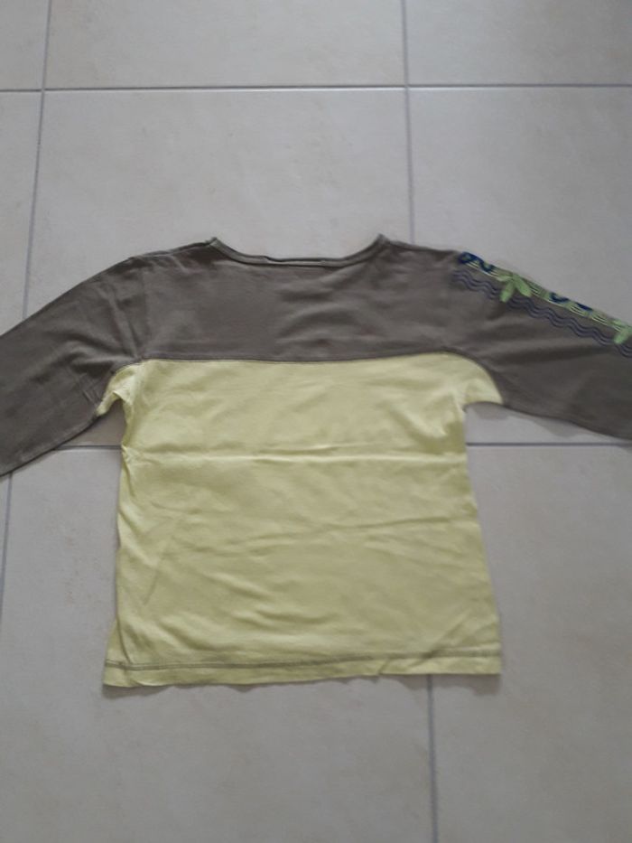 T-shirt M L 8 ans - photo numéro 2