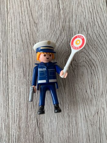 Playmobils policier