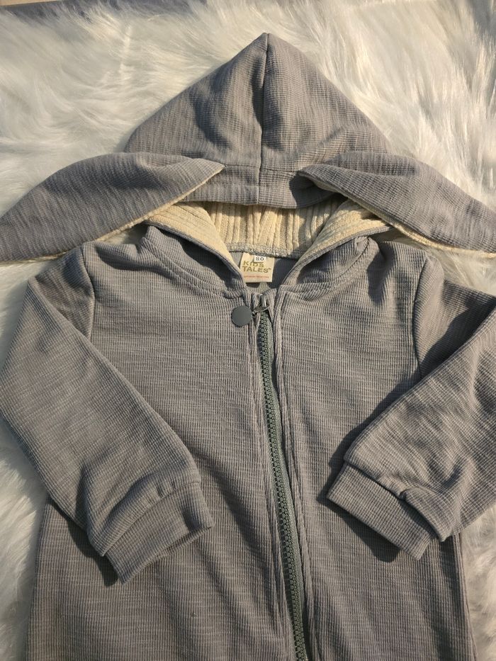 NEUVE (non portée)🐰🐰🐰Combinaison bébé 12 mois mixte🐰🐰🐰🐰 - photo numéro 2