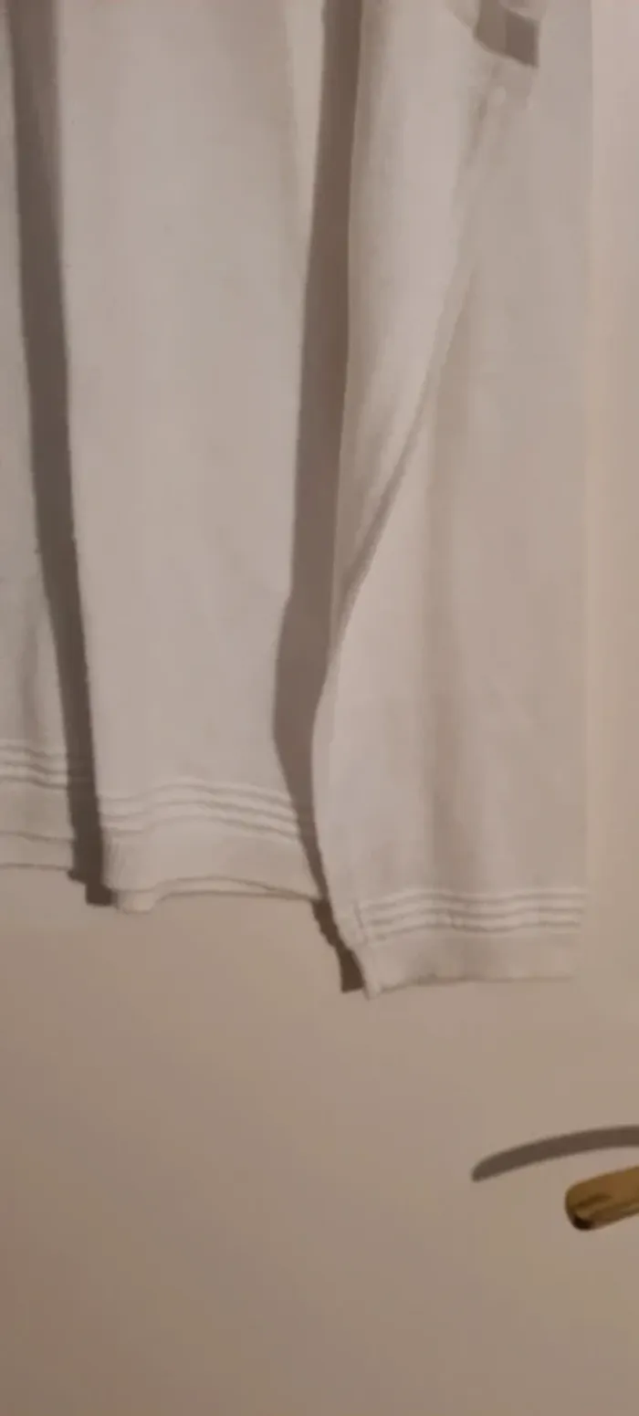 Pull col V et plis blanc Trussardi - photo numéro 4