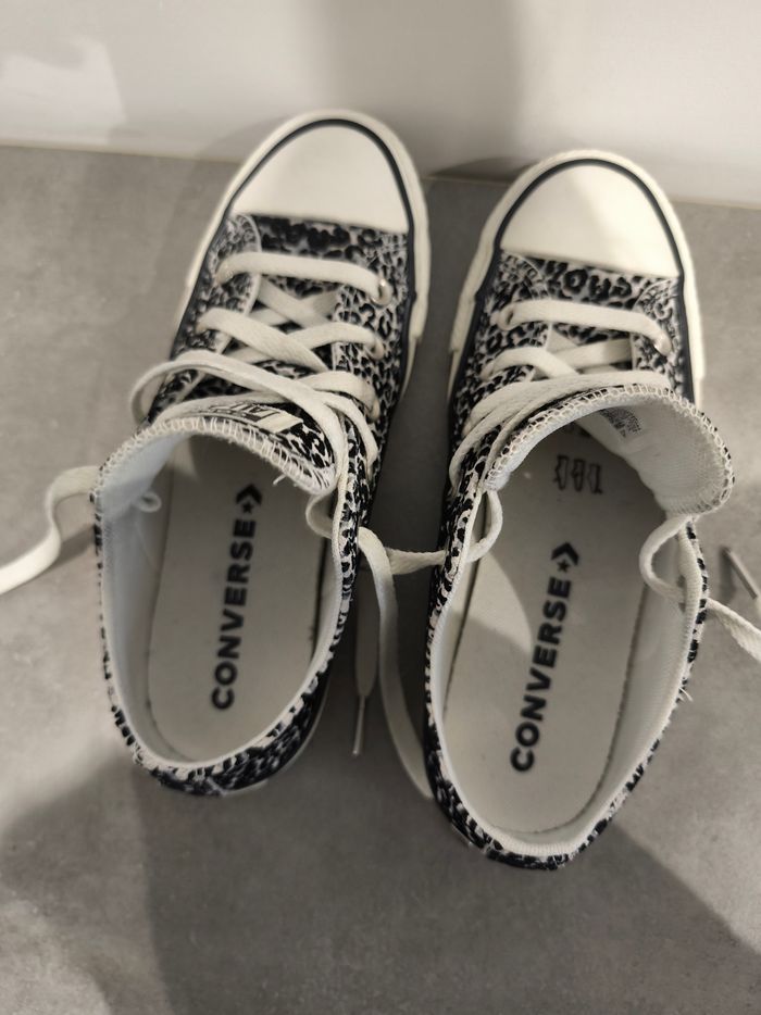 Converse - photo numéro 5