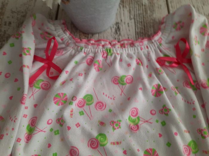 Petit haut dentelle et bonbons 12 ans - photo numéro 3