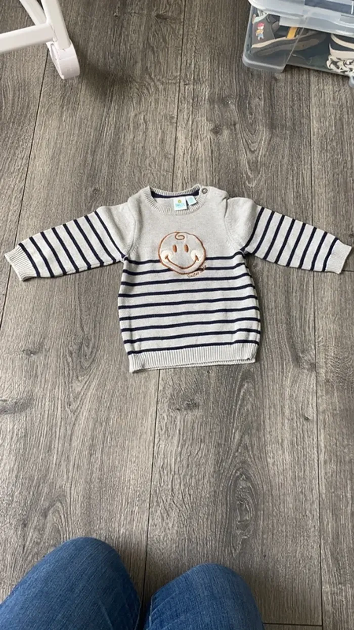 Pull léger automne/hiver 9 mois