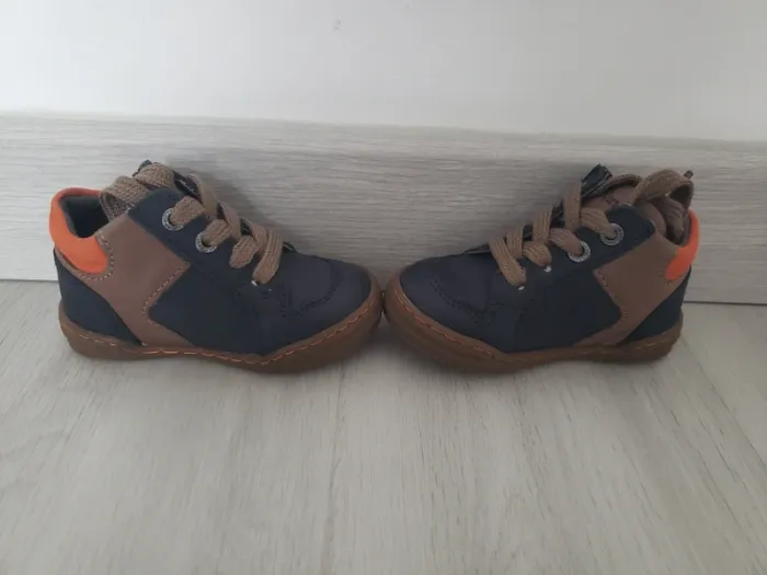 Chaussures kickers joujou taille 19 - photo numéro 4