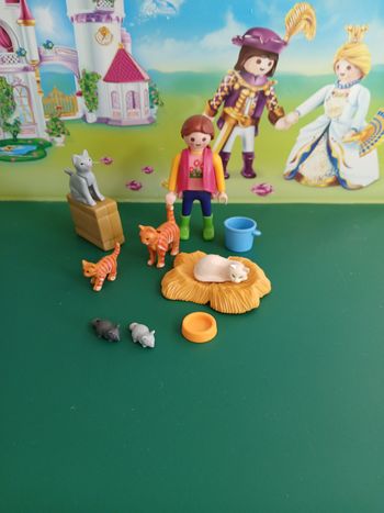 Playmobil soigneuse et ses chats