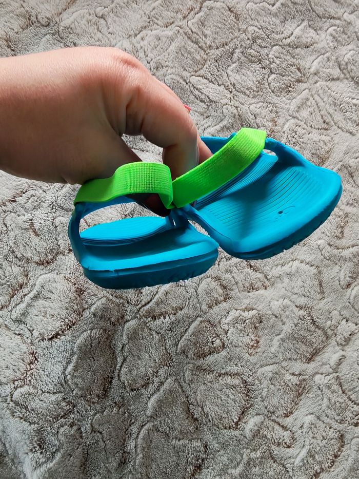 Chaussures Sandales Piscine Enfant SLAP 100 BASIC Bleu Vert - photo numéro 2