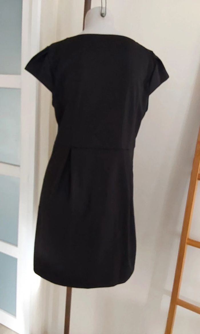 Petite robe noire Chic T 36 - photo numéro 6
