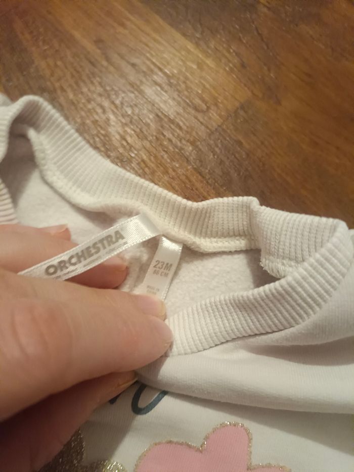 Joli pull 23 mois fille "plein d'amour" - photo numéro 2