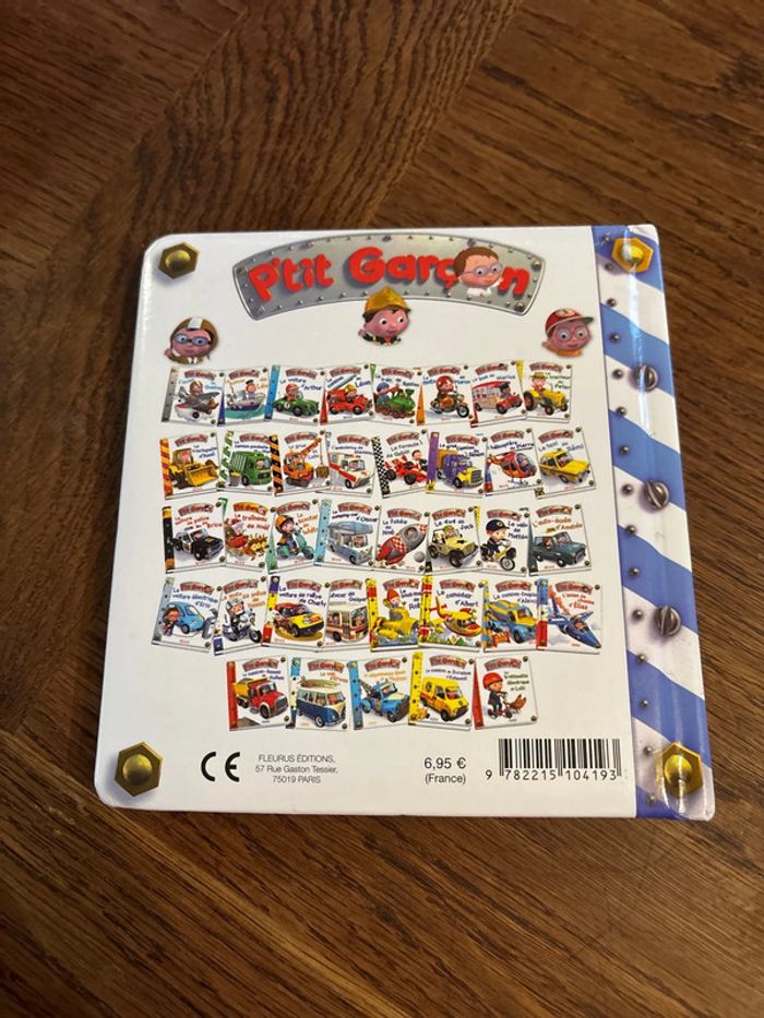 Livre, petit garçon, l’ambulance de Maxence - photo numéro 3