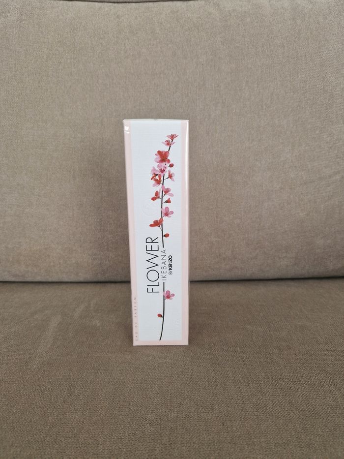 Parfum Ikebana, Kenzo