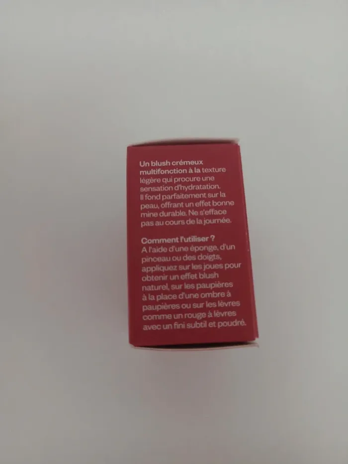 Huile lèvres et blush crème neufs - photo numéro 6