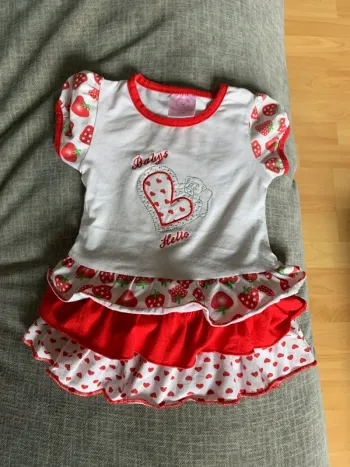 Robe et gilet  un an