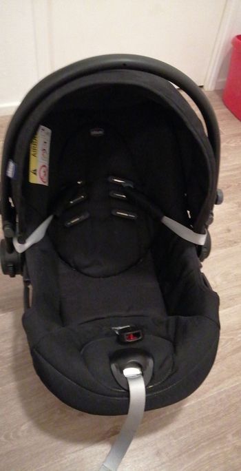 Poussette trio chicco