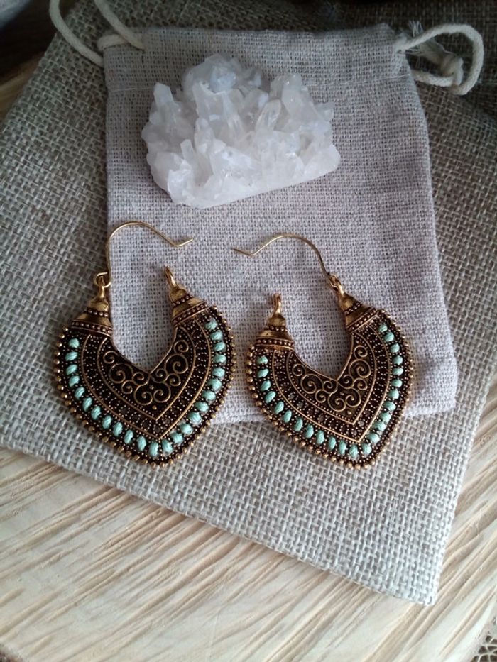 Boucles d'oreilles orientales fil turquoise