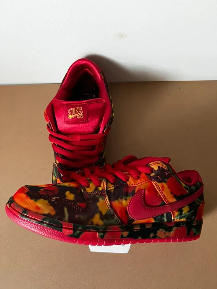 Nike SB Dunk The Wizard of Oz Poppy Field - photo numéro 5