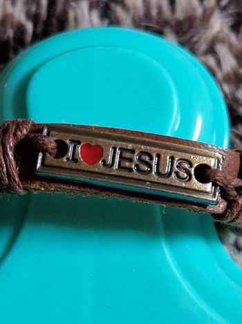 Bracelet réglable en cuir neuf