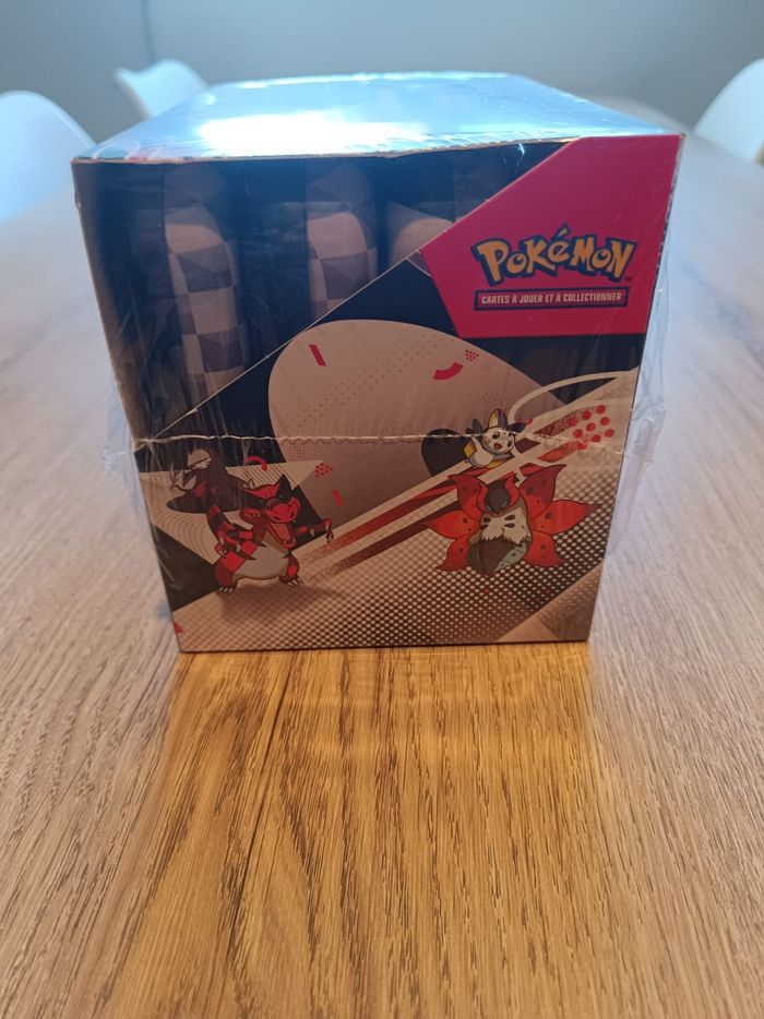 Display scellé Pokémon 10.5 min tin Français - photo numéro 4
