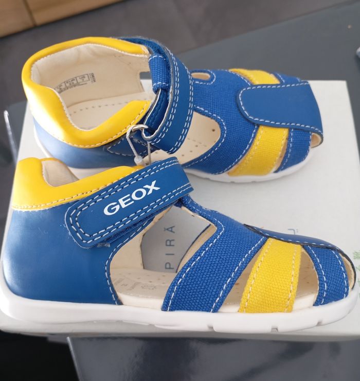 Geox neuves pour garçon en taille 23 - photo numéro 4