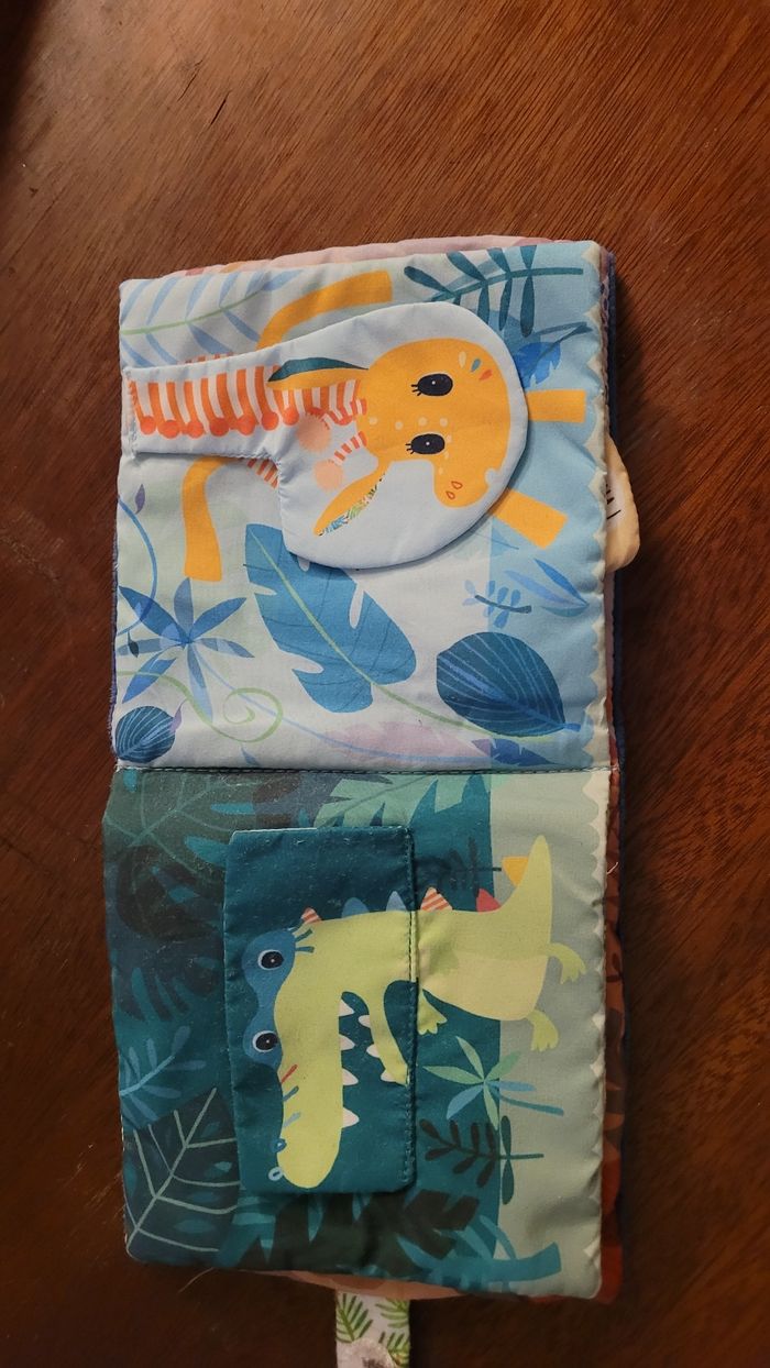 Livre d'éveil tissu - photo numéro 5