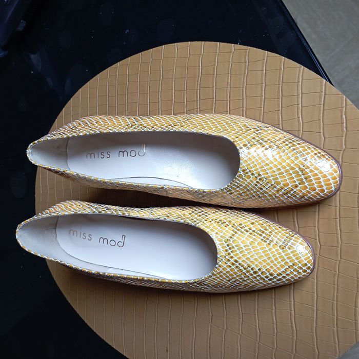 Escarpins tout cuir neufs, Miss Mode