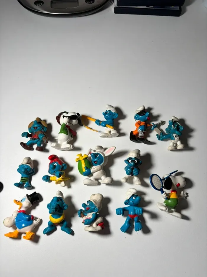 Lot de figurines divers schtroumpfs, snoopy vintage peyo bd