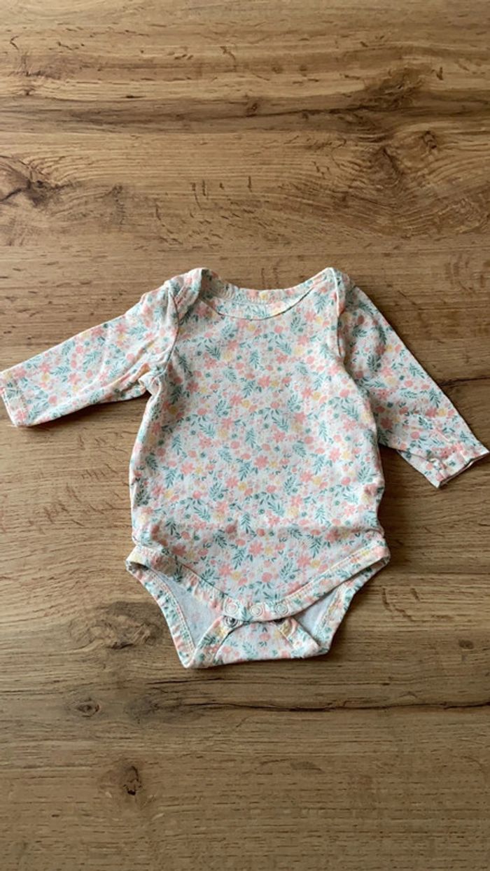 Bodies - photo numéro 2