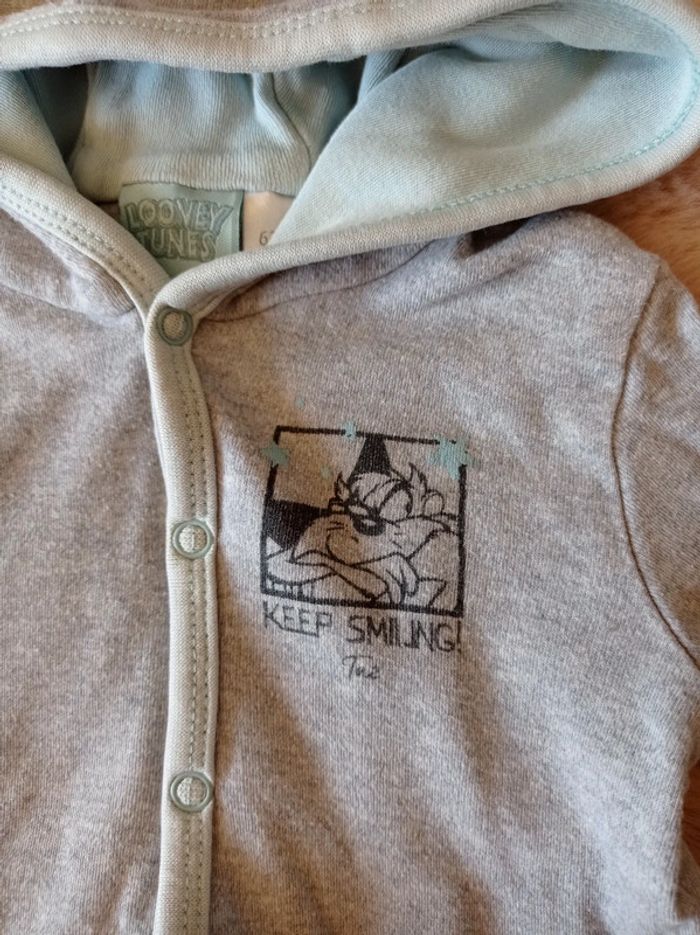 Gilet léger à capuche 6/9 mois - photo numéro 4