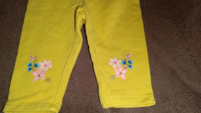 Legging moutarde et fleurs - photo numéro 2