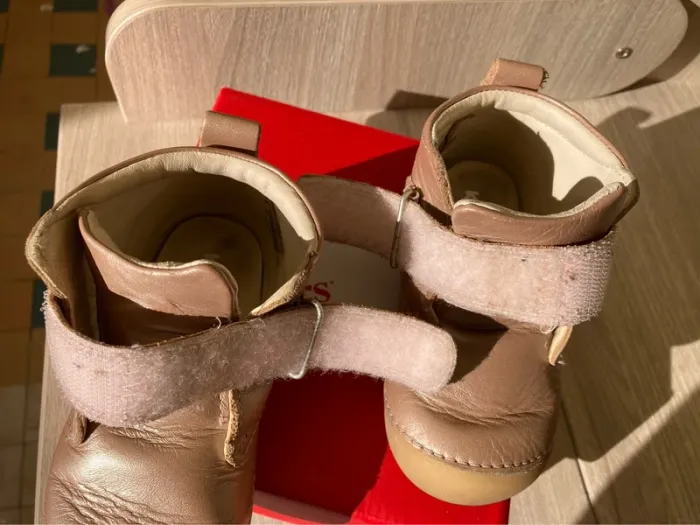 Kickers sabio rose métal 23 - photo numéro 4