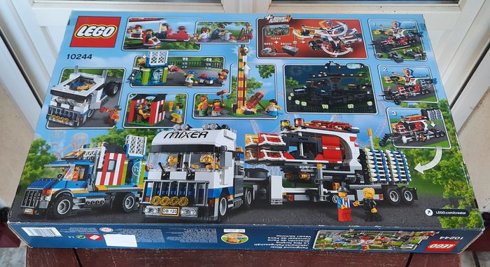 Neuf - LEGO Creator Expert 10244 La fête foraine - photo numéro 2